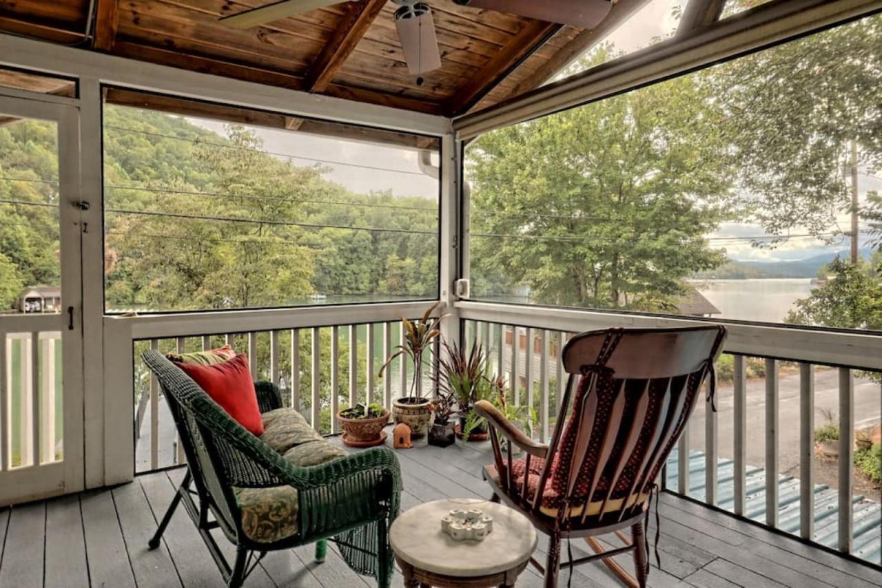 Hannahs Perch On Lake Burton With Private Top Patio And Bottom Dock Clayton Bagian luar foto